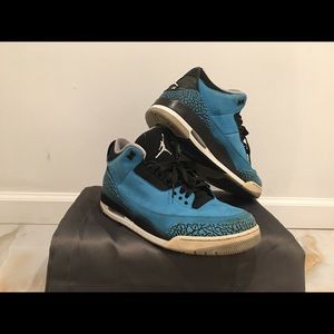 Jordan 3 “powder blue”